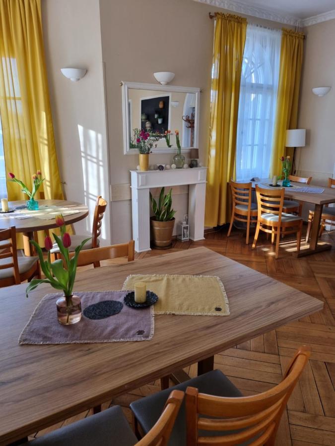 Adria Panzió Myślibórz Kültér fotó